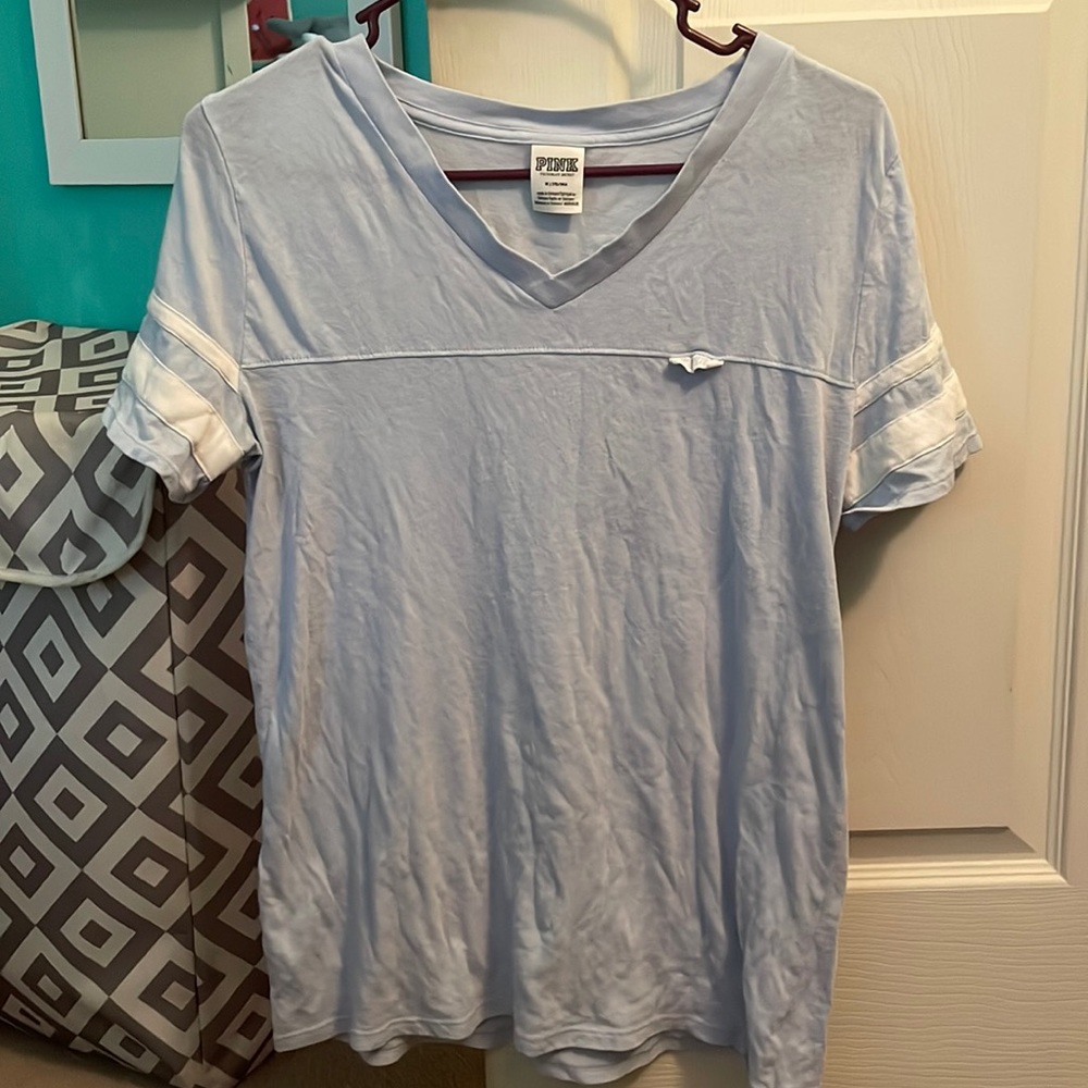 Light blue PINK v neck T-shirt